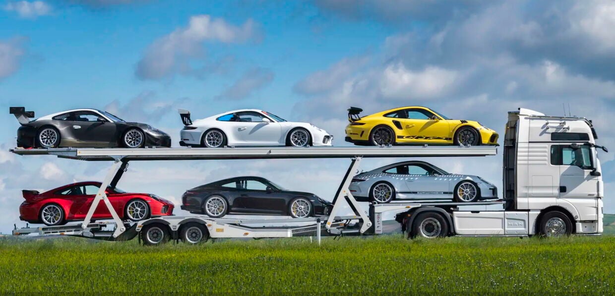 6 Porsches, 1 MAN-Truck, 1 Preis