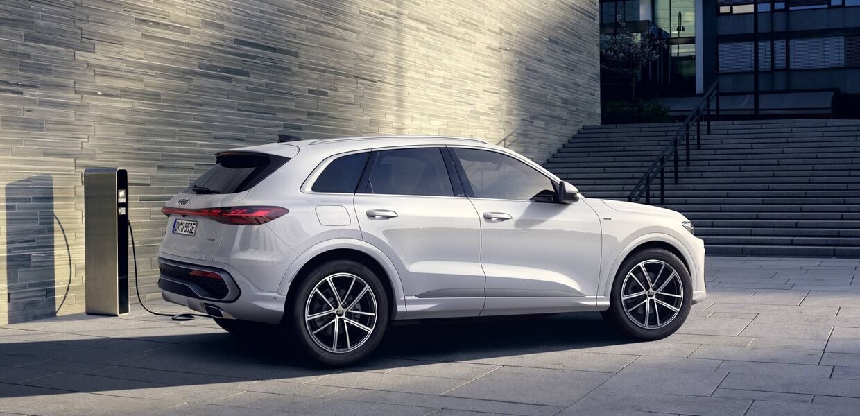 Nouvelle Audi Q5 e-hybrid quattro