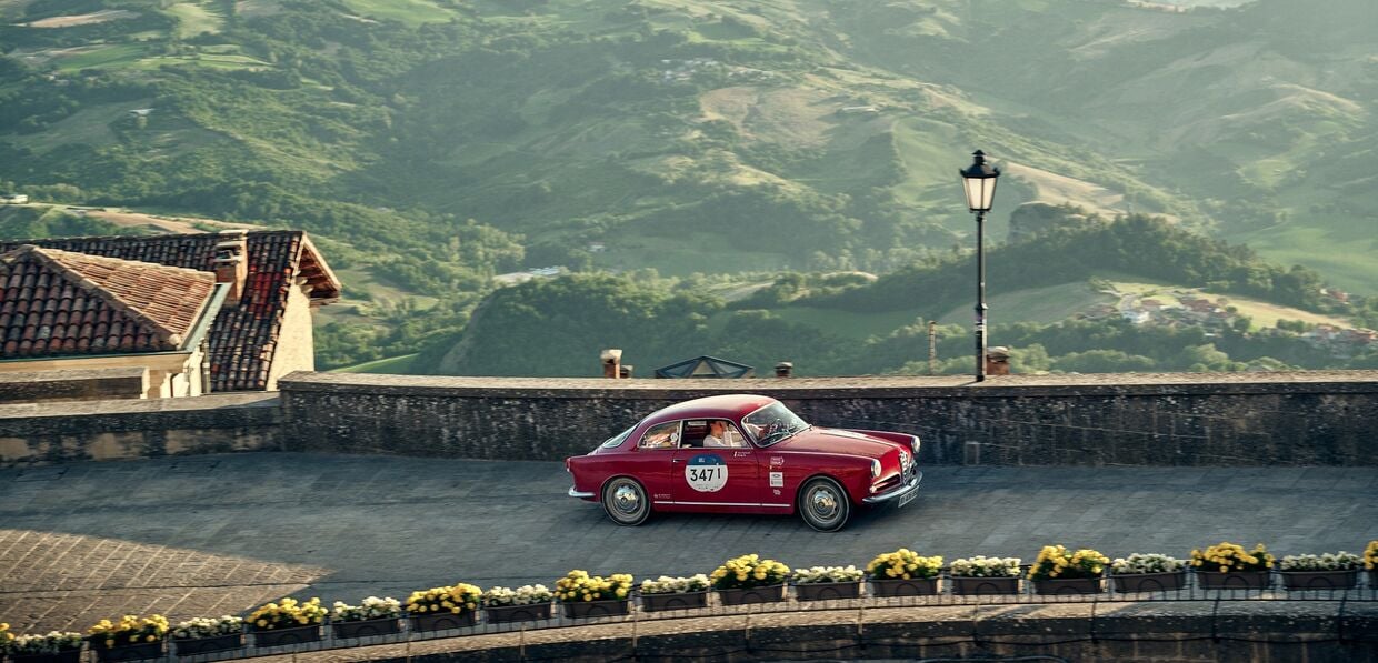 Alfa Romeo gewinnt Mille Miglia 