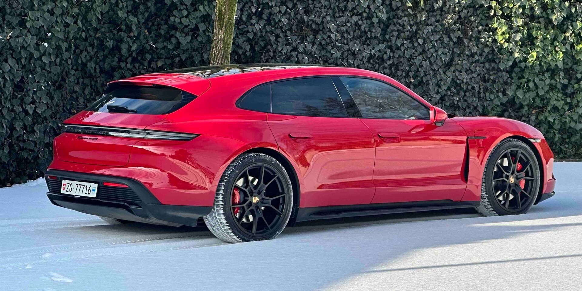 Porsche Taycan GTS Sport Turismo