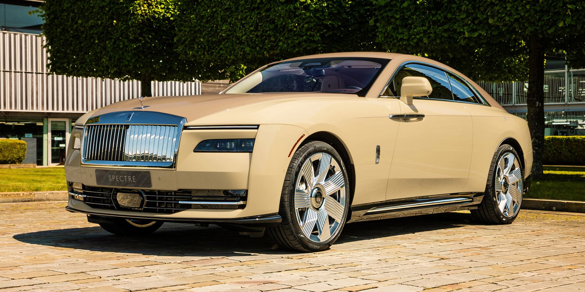 Rolls-Royce Spectre Bailey