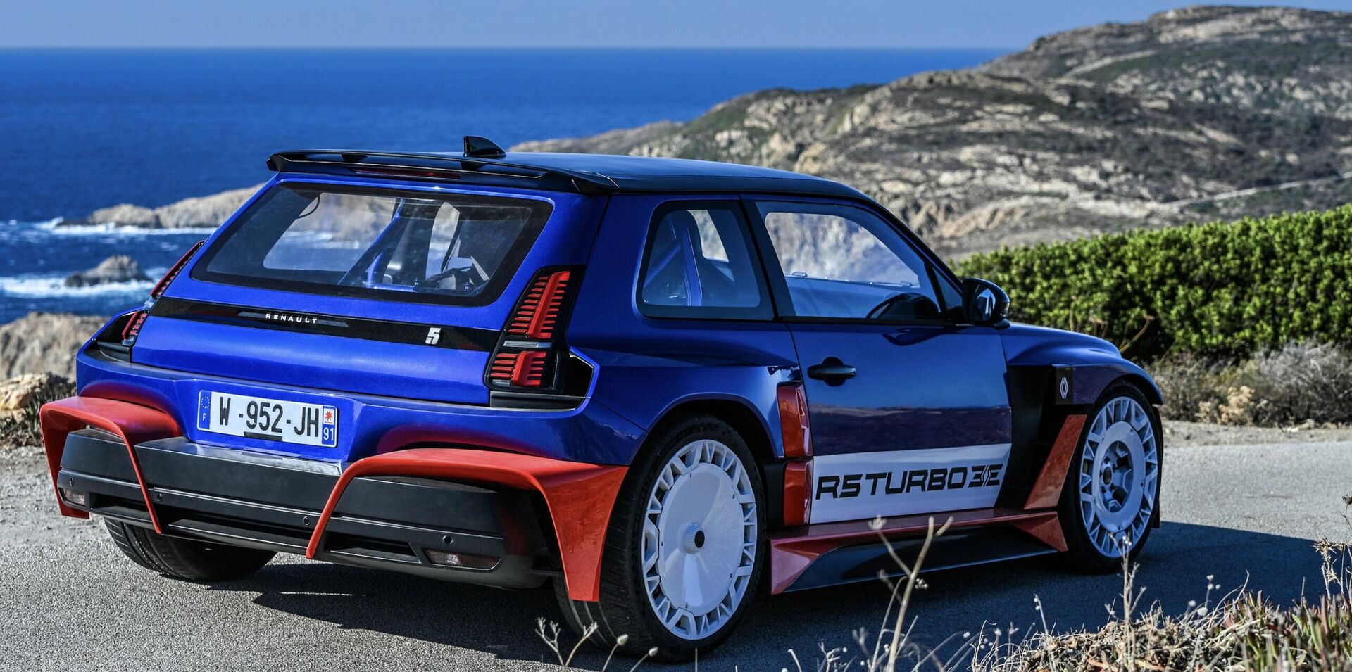 Les prototypes Renault 5 Turbo 3E en action