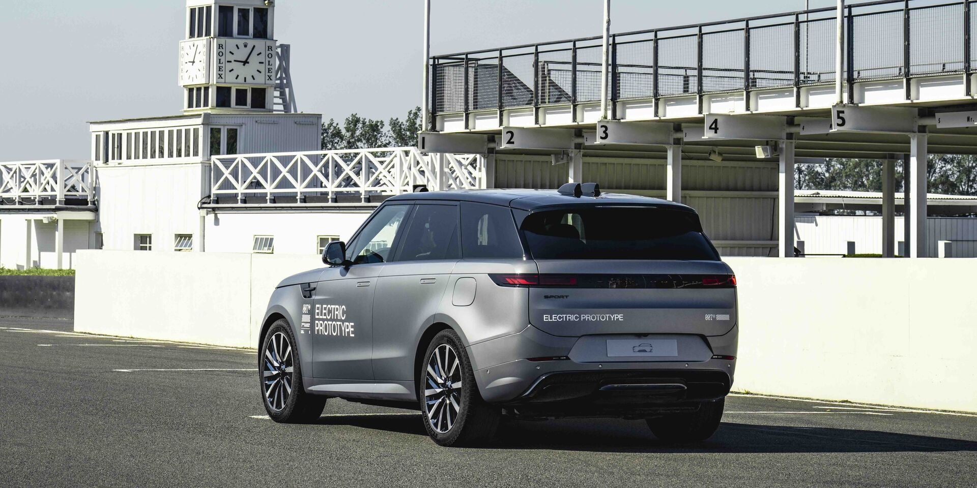 Range Rover Sport Electric