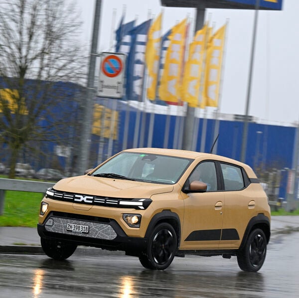 Dacia Spring - Dach über dem Kopf