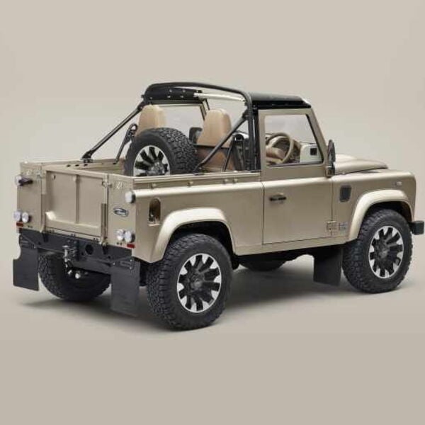 Classic Defender V8 Soft Top