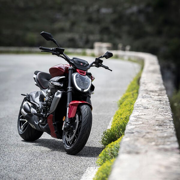 Ducati XDiavel V4 – Plus c'est mieux