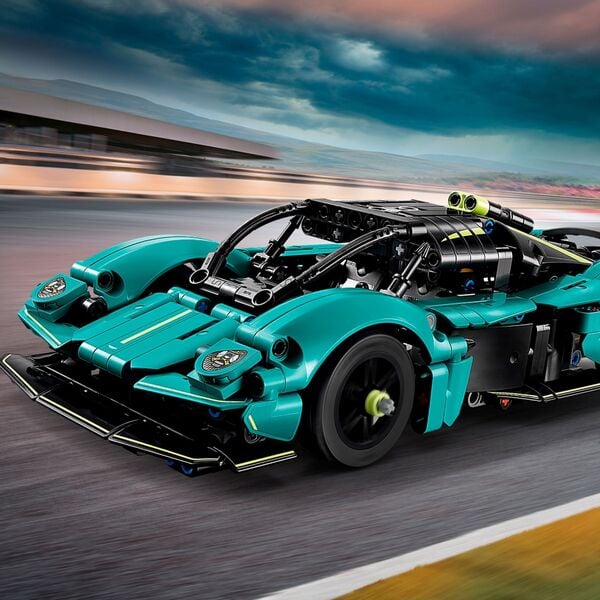 Lego Aston Martin Valkyrie