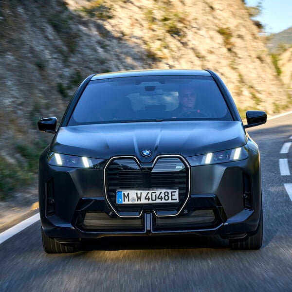 BMW iX – Le plaisir de la glisse