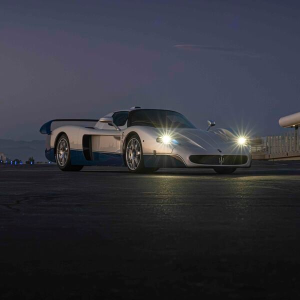 Recette record pour la MC12 Stradale