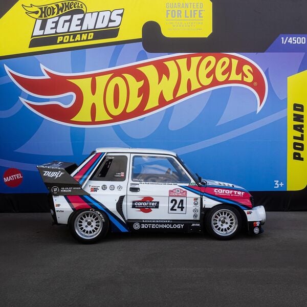Hot Wheels Legends Tour