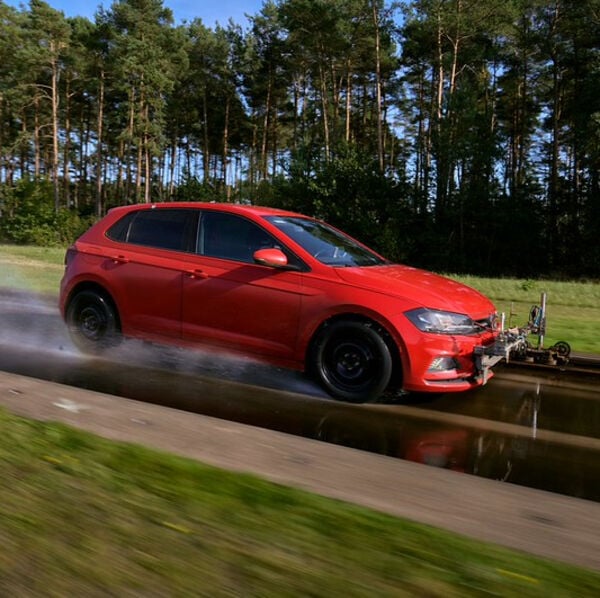 Test des pneus d'été 2026 du TCS