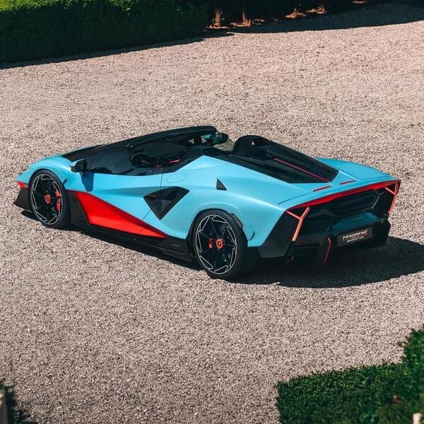 Lamborghini Fenomeno Roadster