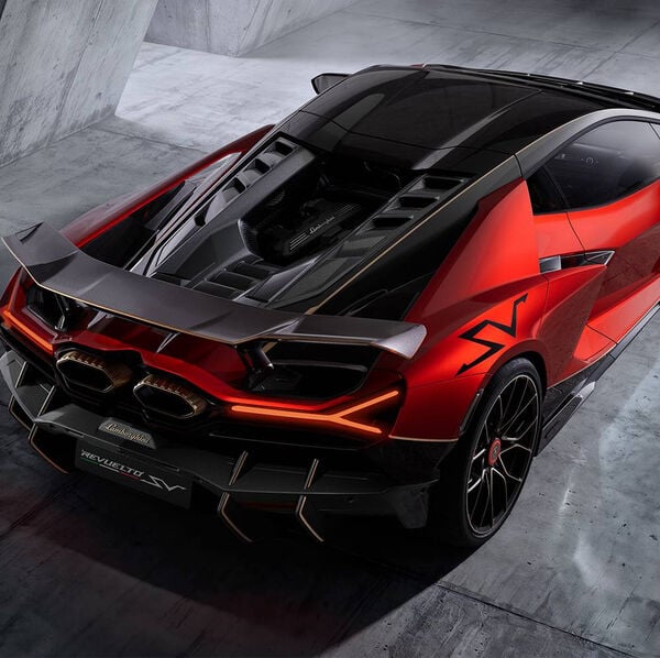 Lamborghini Revuelto SV de 1 065 ch