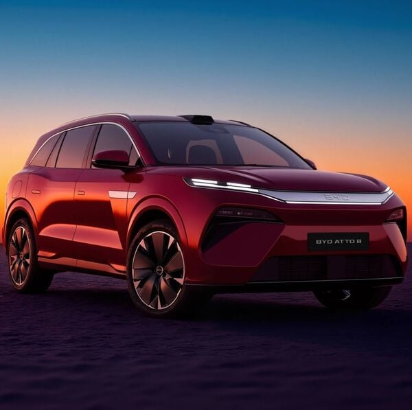 BYD ATTO 8 – Recharge éclair