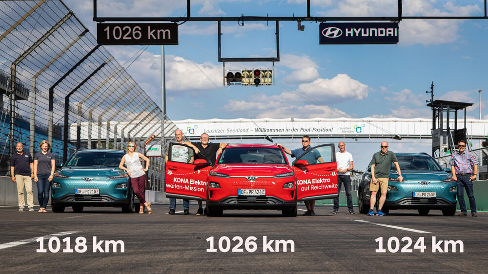 Rekordfahrt auf dem Lausitzring mit drei Hyundai Kona electric